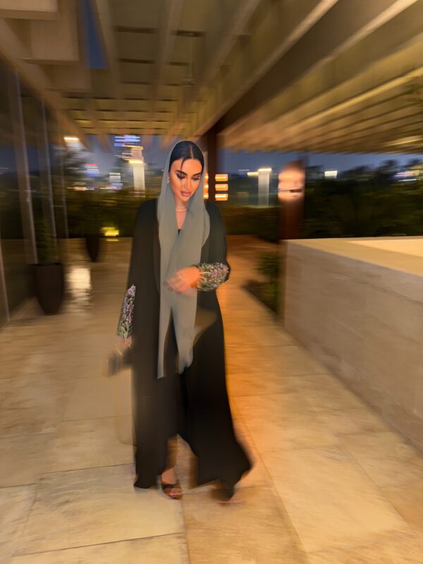 IMG 0260 scaled - Twilight Garden Abaya 10